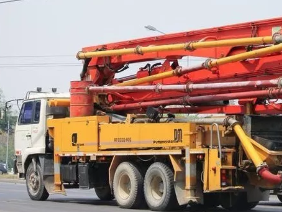 百万豪车—混凝土泵车冬季养护小知识!