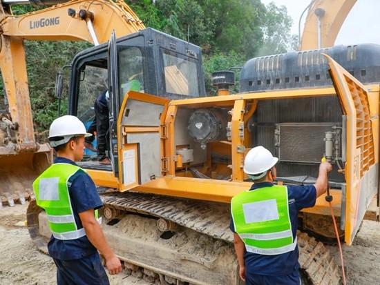 柳工2021“客戶關愛行”服務走訪活動走進廣東