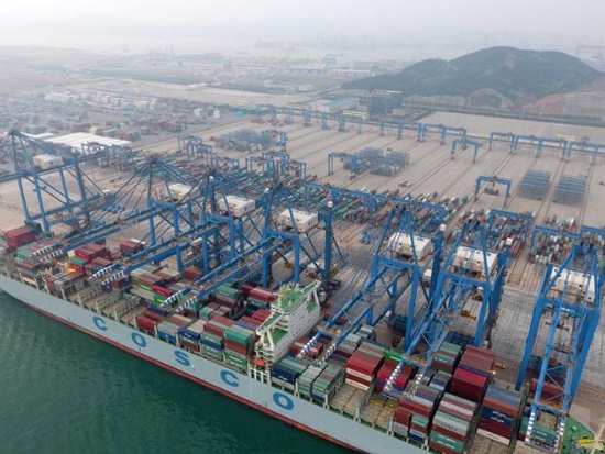 全国自动化集装箱码头首个外集卡全路径引导系统在集装箱公司建成