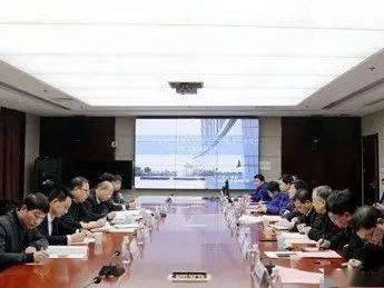 护盾式<em>智能掘进机</em>器人系统（第二代）研发项目研讨会在西煤机召开