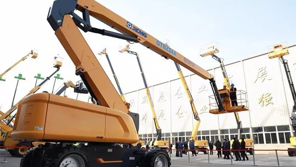 高空新亮劍 徐工新款智能高空作業(yè)平臺(tái)成功下線