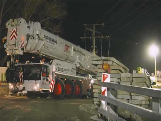 利勃海尔 Liebherr LTM1650-8.1 新吊车正式投入使用