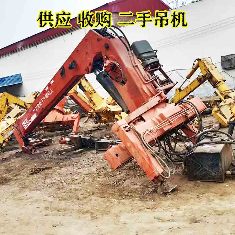供应25吨徐工8成新的吊机可改船吊