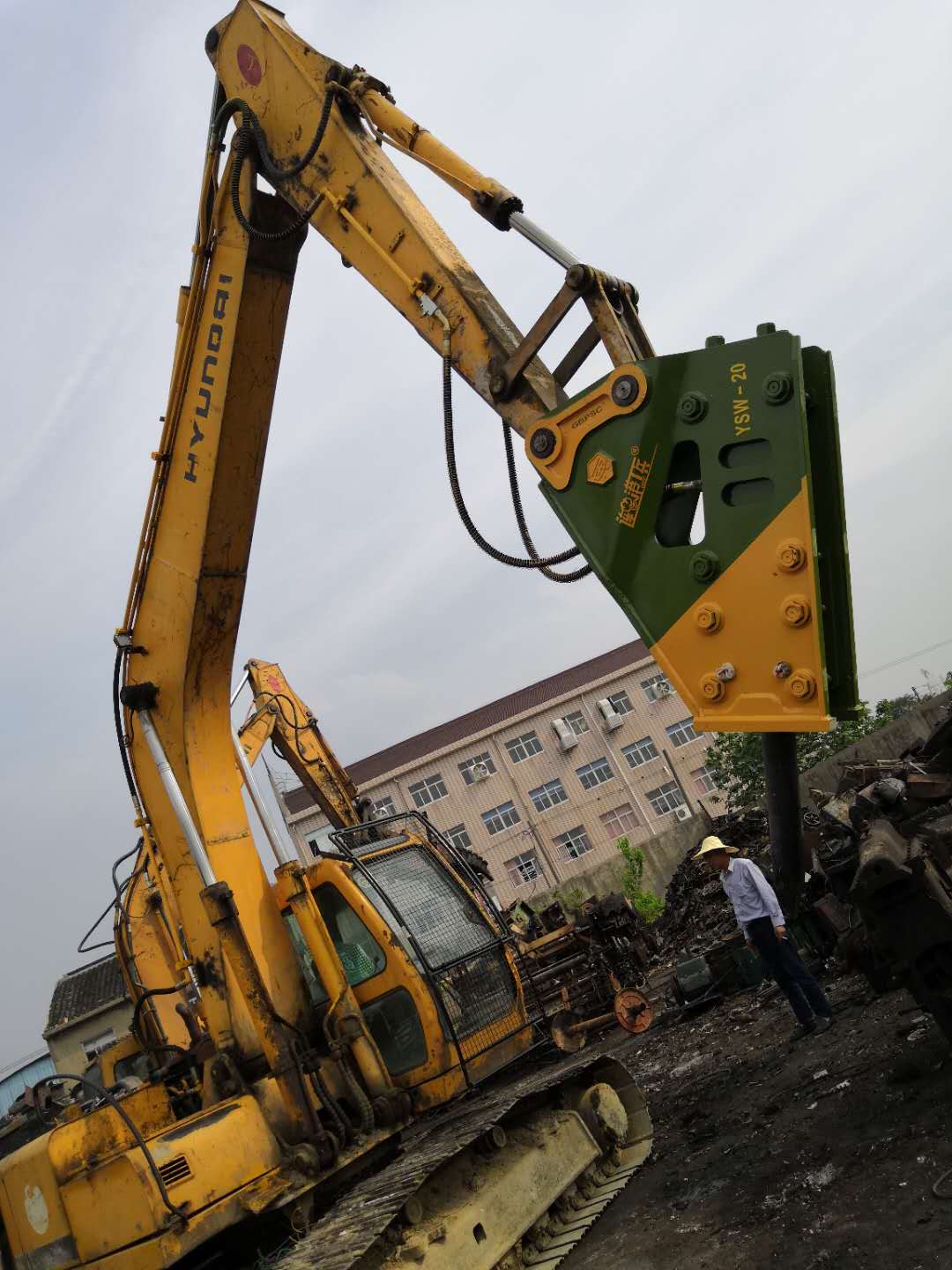 连港工兵破碎锤白山市供应