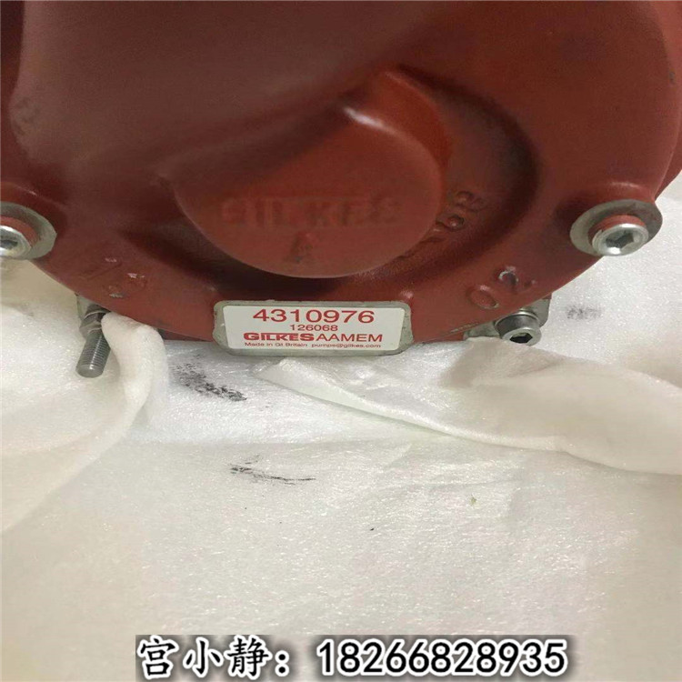 小松挖掘机6D170发动机 QSK23水泵4398029