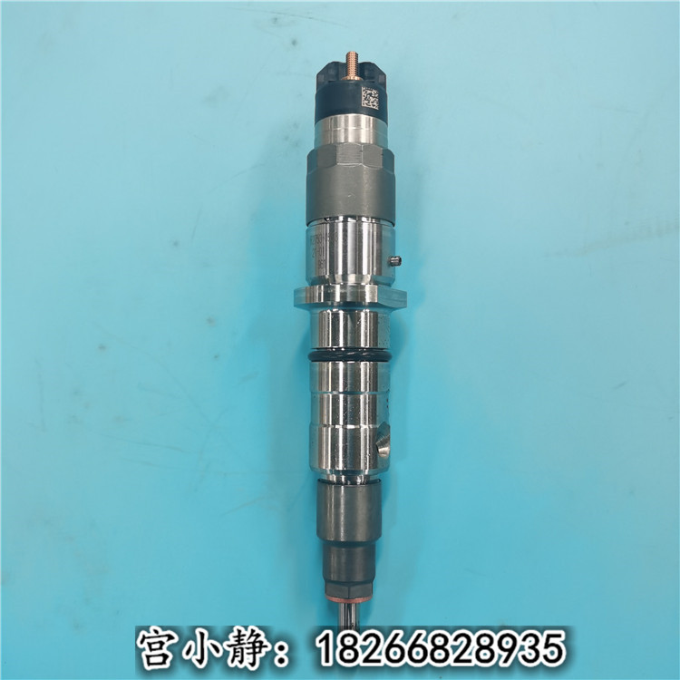 小松挖掘机东亚康明斯喷油器5263308 QSL燃油泵3973228