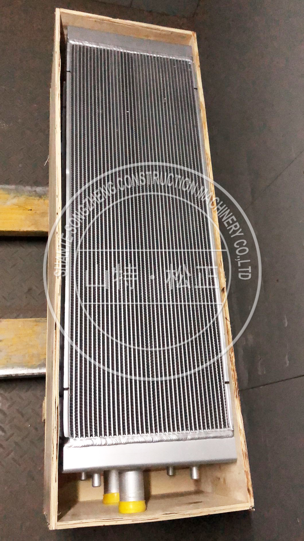 小松挖掘机PC1250-8水箱21N-03-41110原厂原装配件