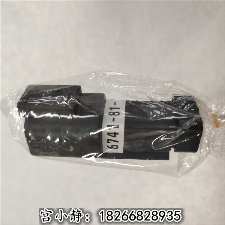 PC200-8液位开关6741-81-9220 挖掘机油位传感器全型号
