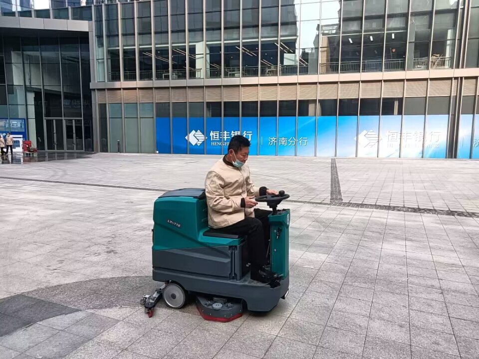 莘县洗地机销售电话，扫地机销售电话