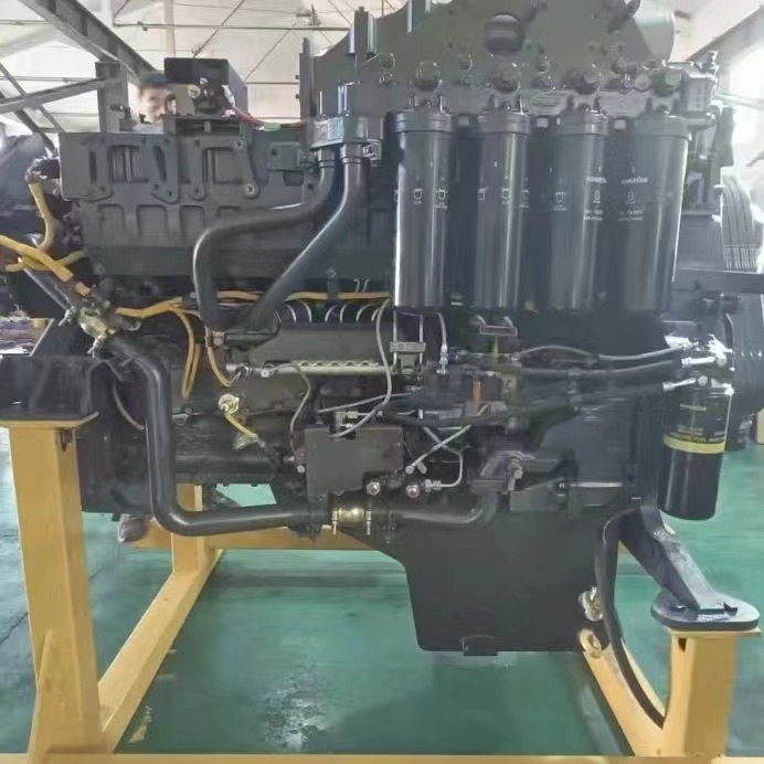 小松自卸车HD785-7发动机总成SAA12V140E-3
