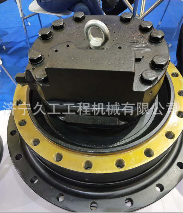 小松PC220-7挖掘机行走马达20Y-27-03000小松挖掘机全车原厂配件