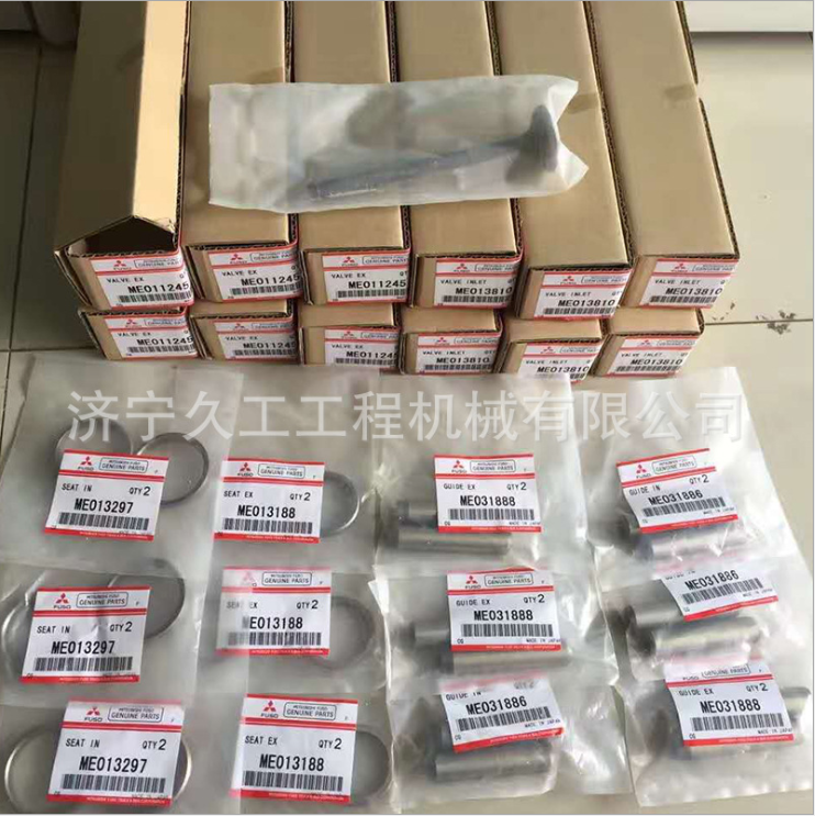 小松PC220-7挖掘机原厂配件小松挖掘机原厂红色压力开关