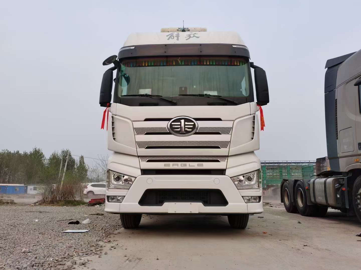 北京一汽解放二手牵引车