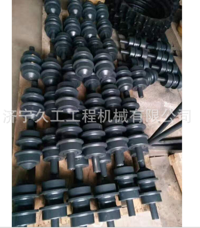 支重轮 EX400-3 挖掘机支重轮挖掘机全车配件现货供应拖轮引导轮