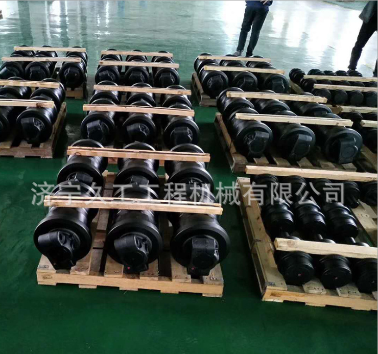 中联旋挖钻机 ZR400L/ZR400C-3K/ZR380L拖轮拖链轮旋挖钻底盘配件