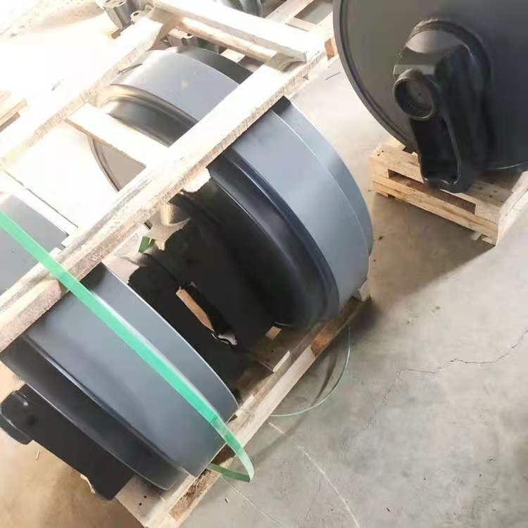 推土机引导轮D275A-5 引导轮推土机引导轮17M-30-00310现货供应