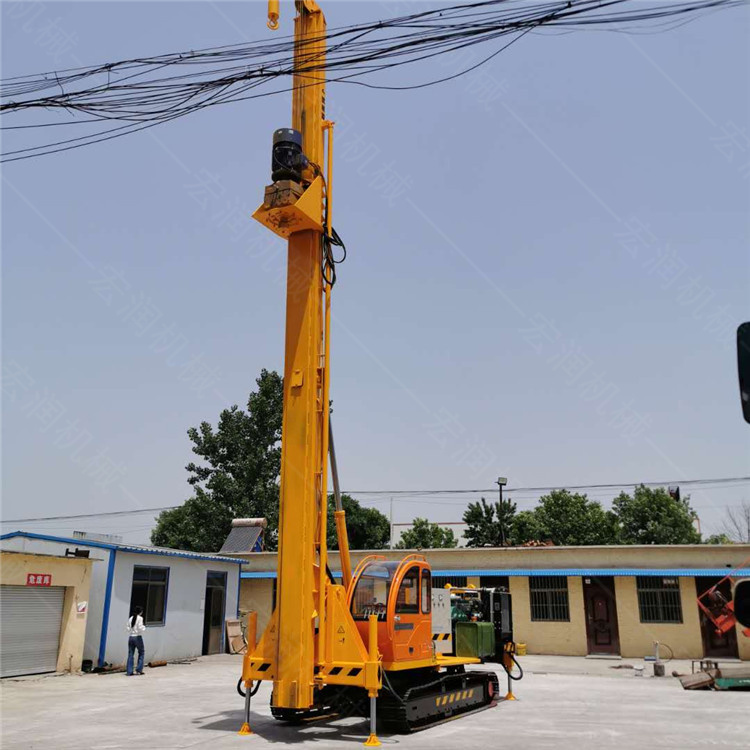 新型螺旋打桩机旋挖钻机 建筑工地地基打桩机 履带式光伏电打桩机  轮式旋挖钻机