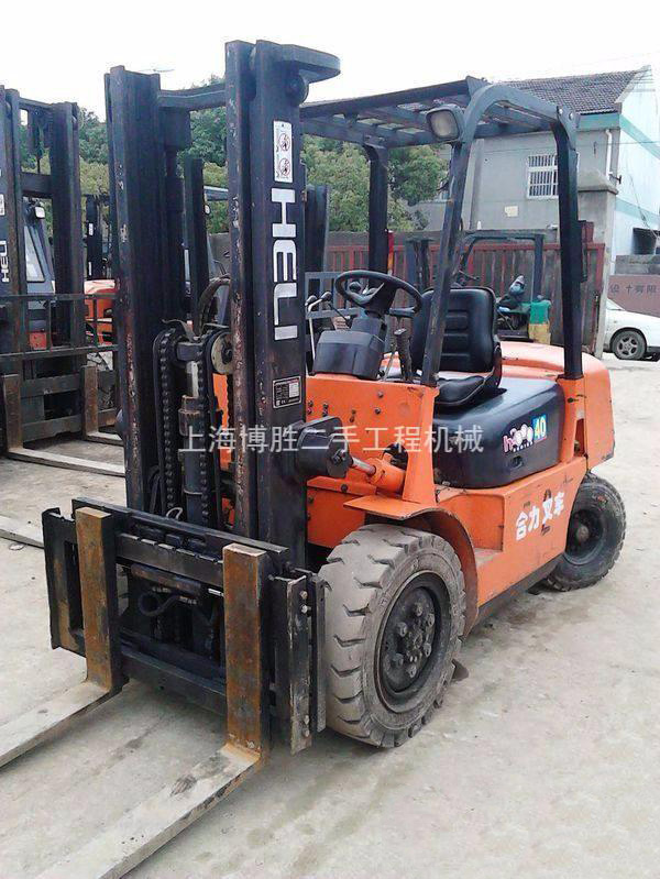 上海合力二手内燃平衡重叉车