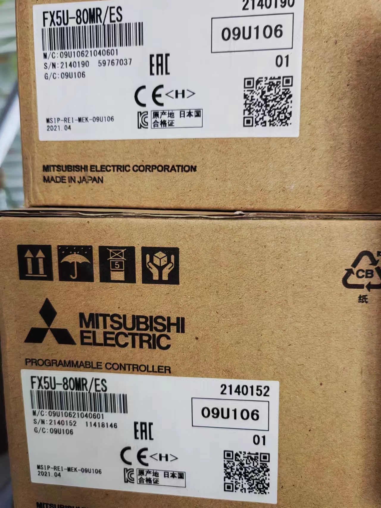 FX5U-64MR/DS内置32入/32出（继电器安装调试