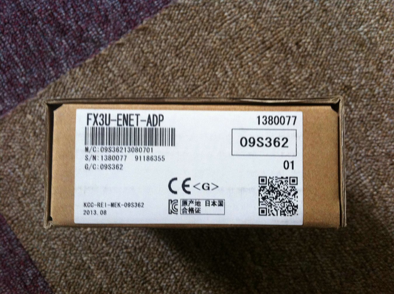 FX3U-64MR/ES-A内置32入/32出（继电器） ，AC电源
