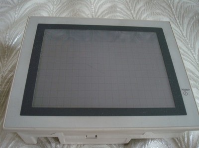 GT1055-QSBD-C 5.7 256色 STN DC 电源 
