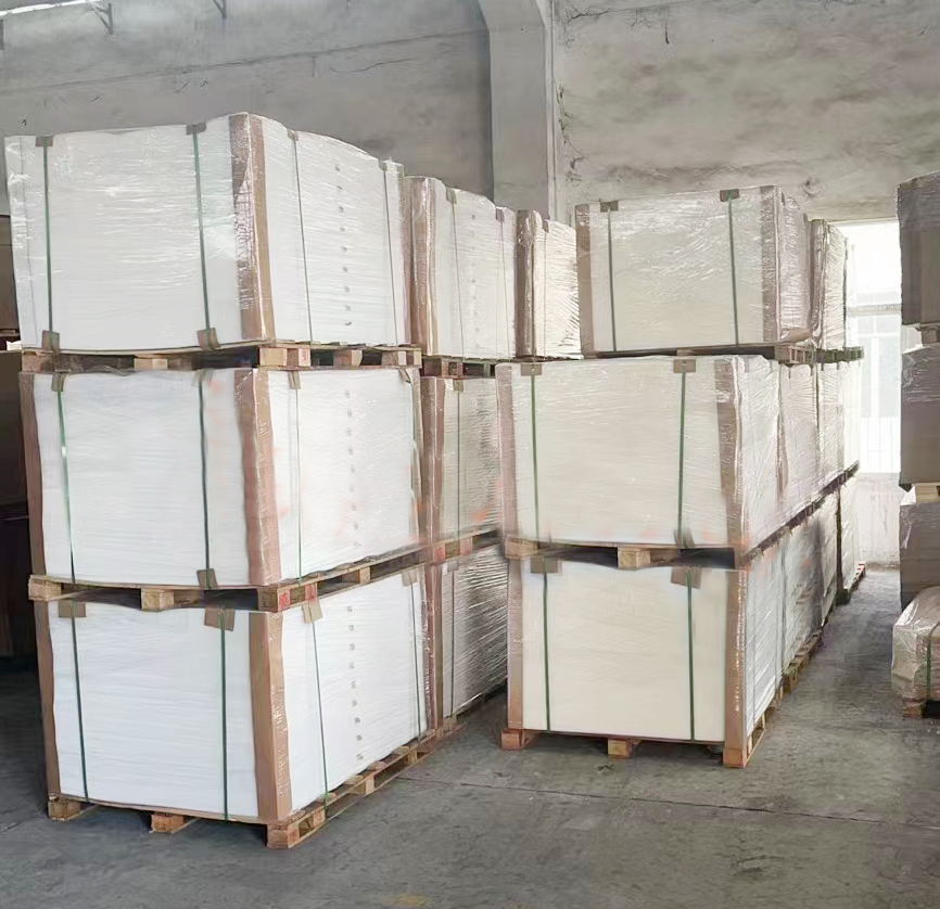 辽宁塑胶滑托板 塑料滑动片 物流发货滑板减少空间占用
