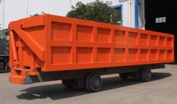 旭锋机械YCC8-9侧卸式矿车