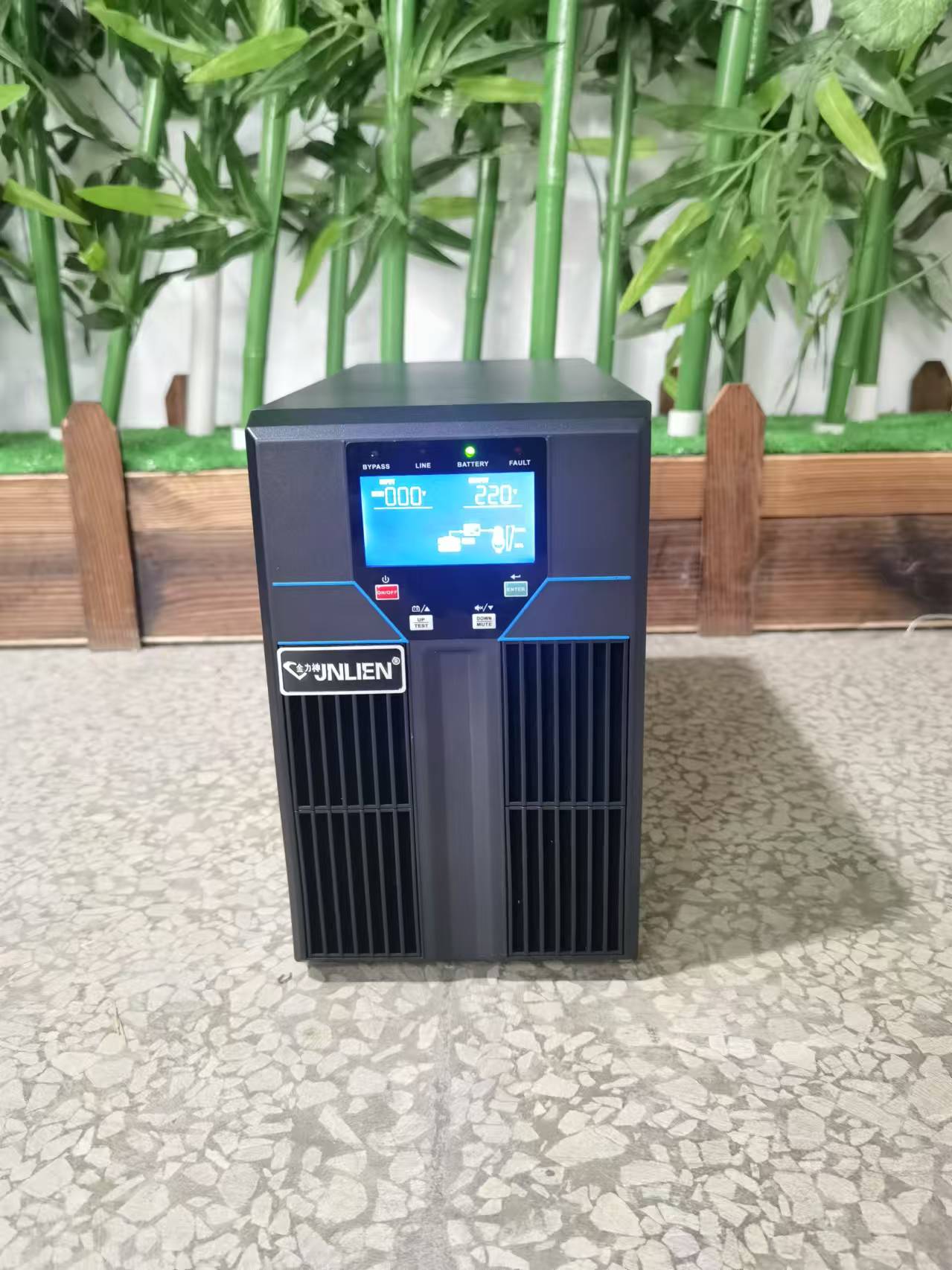 UPS不间断电源