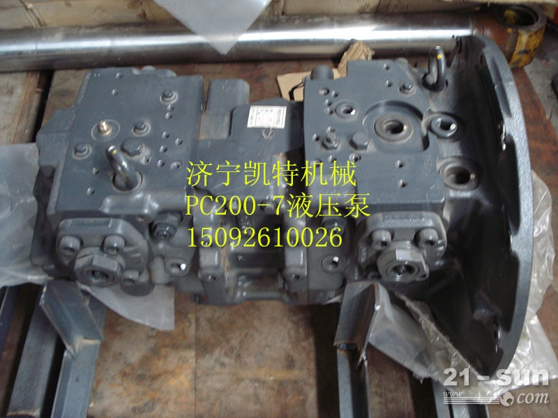 小松原装挖掘机配件 PC200-7液压泵