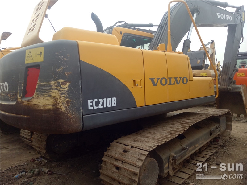 沃尔沃EC210BLC二手挖掘机