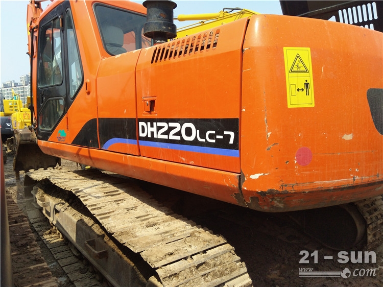 斗山斗山DH 220-7挖掘二手挖掘机
