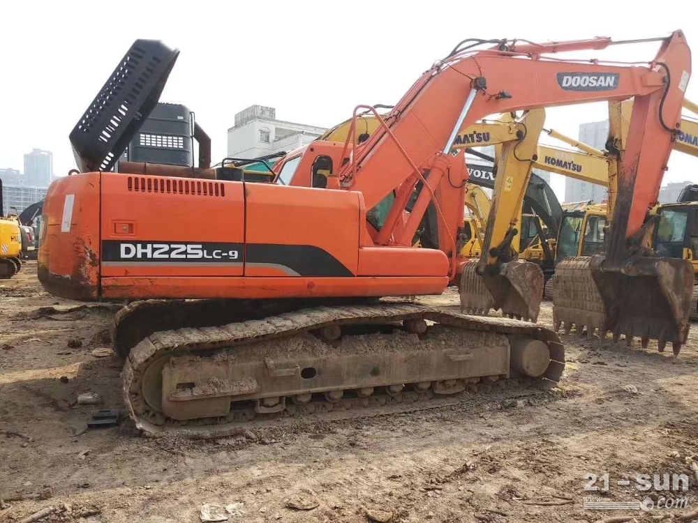 斗山斗山DH225二手挖掘机