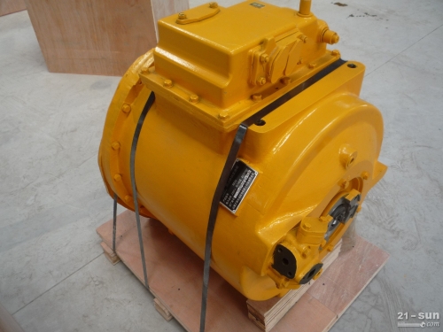 山推sd32变速箱总成