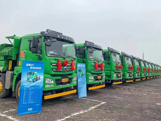 綠色物流“模范生”！徐工百臺國六新型渣土車“持證上崗”！