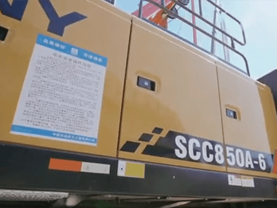SCC850A-6小吨位大能量三一履带起重机沈阳市府恒隆广场施工