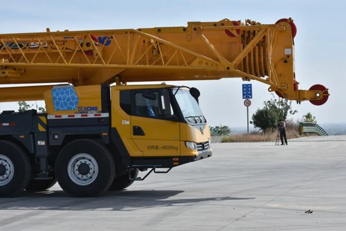 实力强劲四桥的极限徐工xct95l7先睹为快