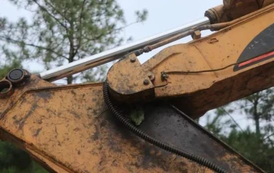 挖掘机掉臂7大原因5种解决方法都在这