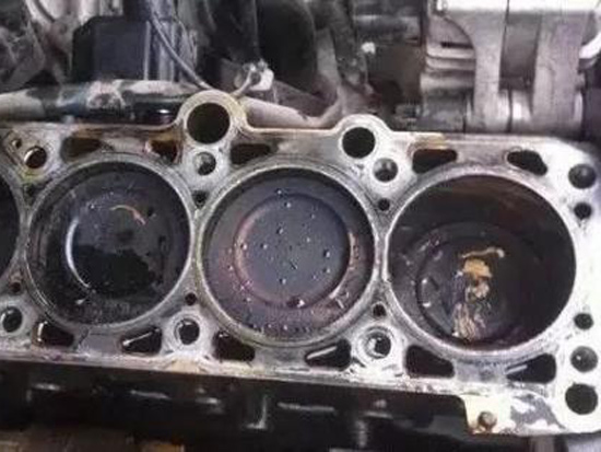 发动机<em>气缸</em>套磨损的几种主要原因