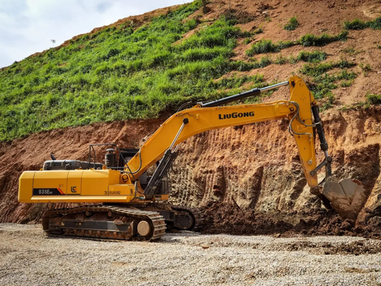 挖掘機日常保養需要注意事項
