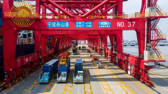 【重磅】<em>宁波舟山港</em>年货物吞吐量连续5年超10亿吨！