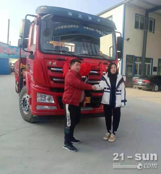 征服高原！徐工随车吊如何诠释强大？(图1)