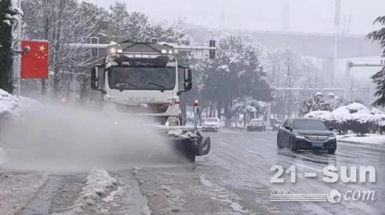 盈峰環境除冰雪設備服務三湘大地，保障春節期間出行安全(圖4)