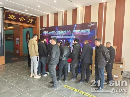 中國重汽：啟程！潮流MAX載貨車燃動菏澤、蒙城！(圖7)
