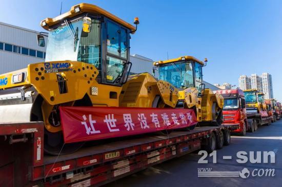 真·爆款！徐工雙鋼輪壓路機斬獲行業歷史性大單！(圖2)