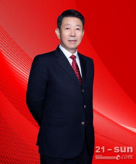 王诚：加快科技创新发展步伐 推进水泥行业减碳降碳(图1)