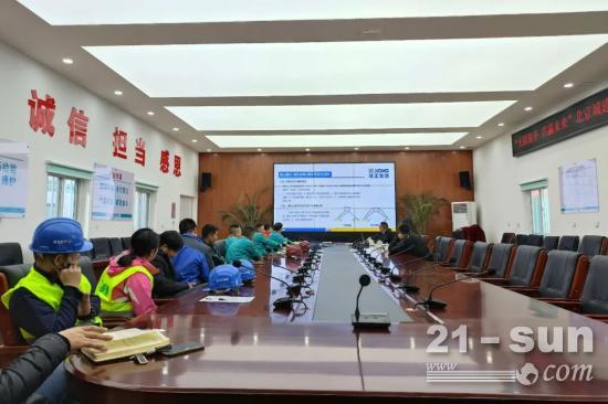 徐工塔机携手北京城建赋能北京口腔医院项目(图5)