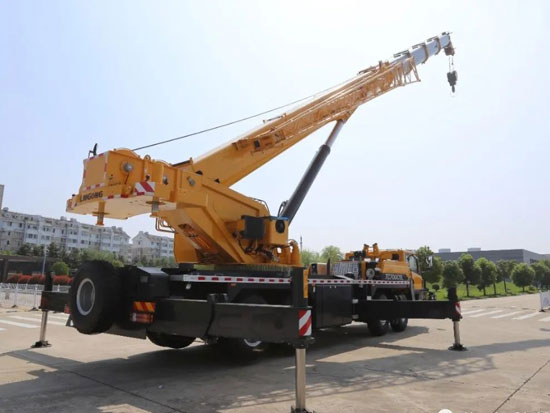 70吨级至尊先锋，TC700C5L柳工匠心力作
