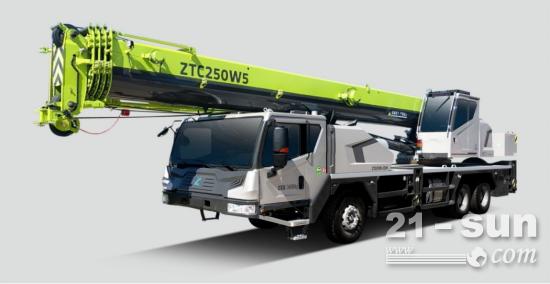 诚意出精品—中联重科ZTC250W562“W”天穹系列(图1)