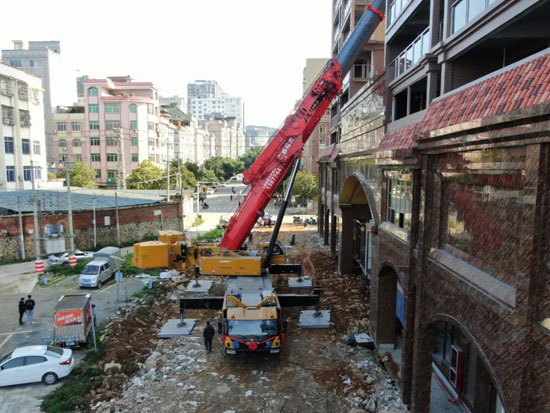 半年兩臺大噸位，這位老板鐘愛“八節臂”