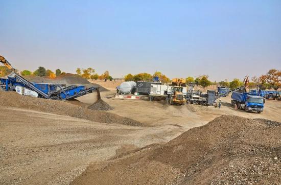 維特根集團全套設備征戰尼日利亞A2高速公路改擴建工程(圖3)